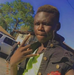 Meet your Posher, Ezechiel